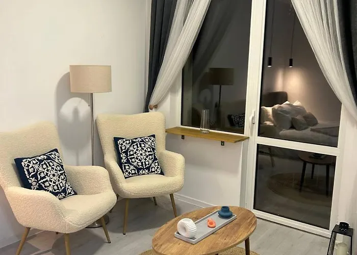 Pirotska Modern * 索菲亞